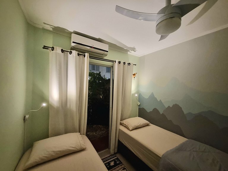 Apto c/ Jardim -Bela decoração - Seguro para criança