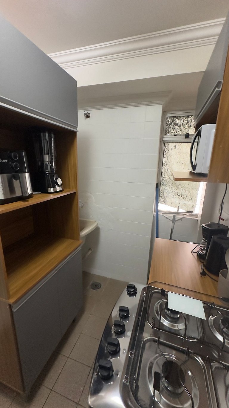 Apt p/ 6 na Av. Paraná - Portaria 24h
