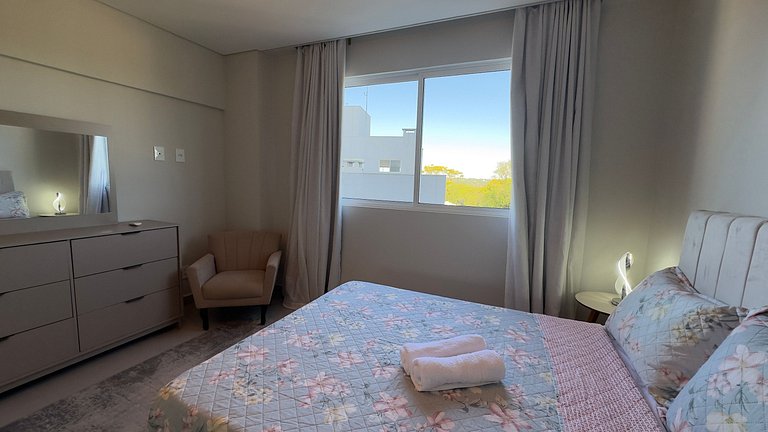 Lindo apto na região central de Foz