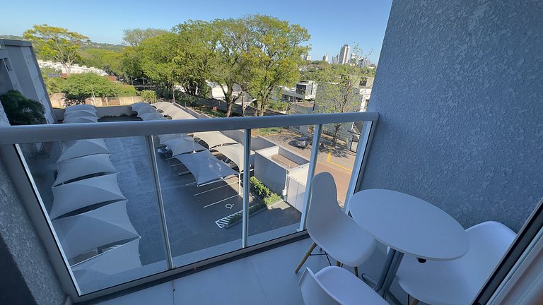 Lindo apto na região central de Foz