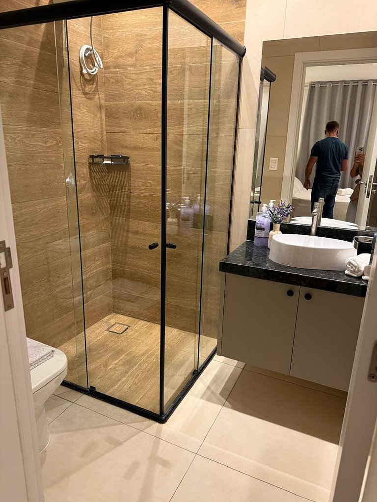 Novo e lindo apt na região central de Foz