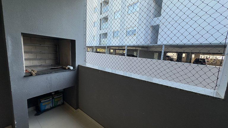 Apt com Suíte em Foz - Garagem