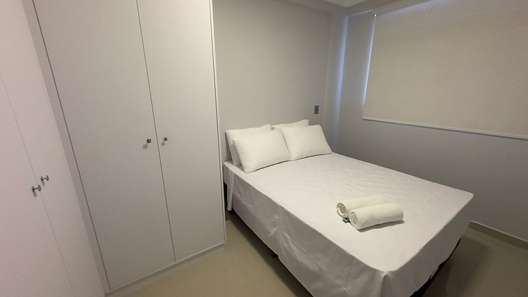 Apt com Suíte em Foz - Garagem