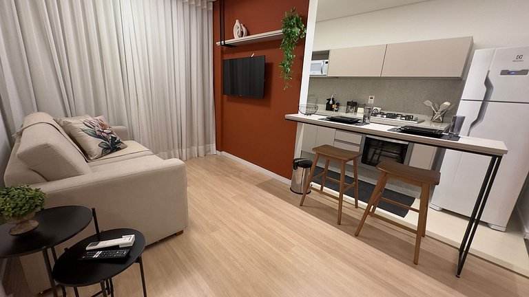 Moderno e aconchegante apto na região central