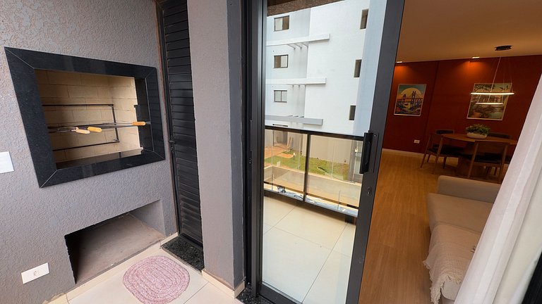 Moderno e aconchegante apto na região central