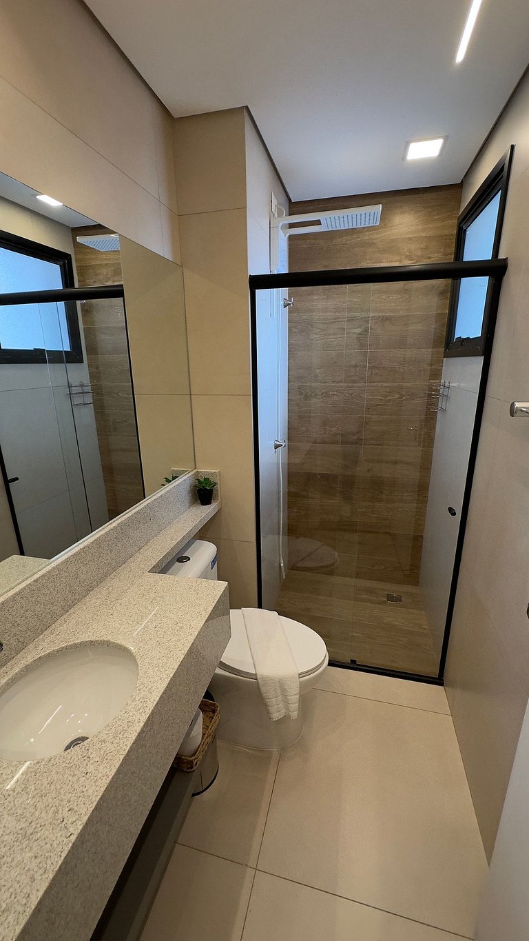 Moderno e aconchegante apto na região central