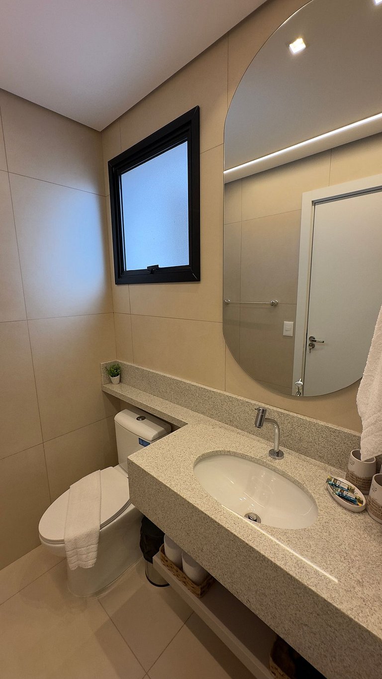 Moderno e aconchegante apto na região central