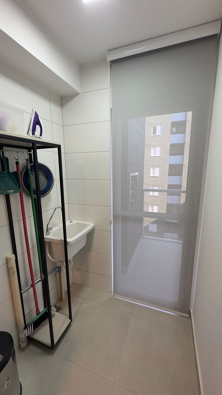 Apto lindo e aconchegante com Piscina região centr