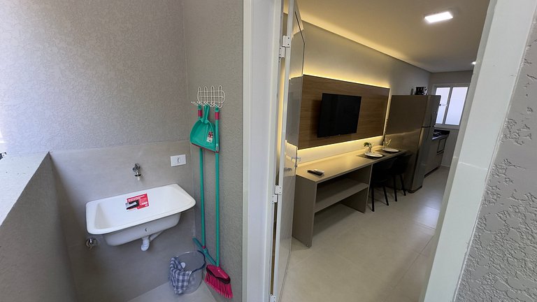 18 - Studio com Garagem | 8min da Ponte da Amizade