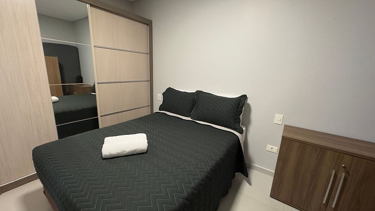 Amplo apartamento central com linda vista de Foz