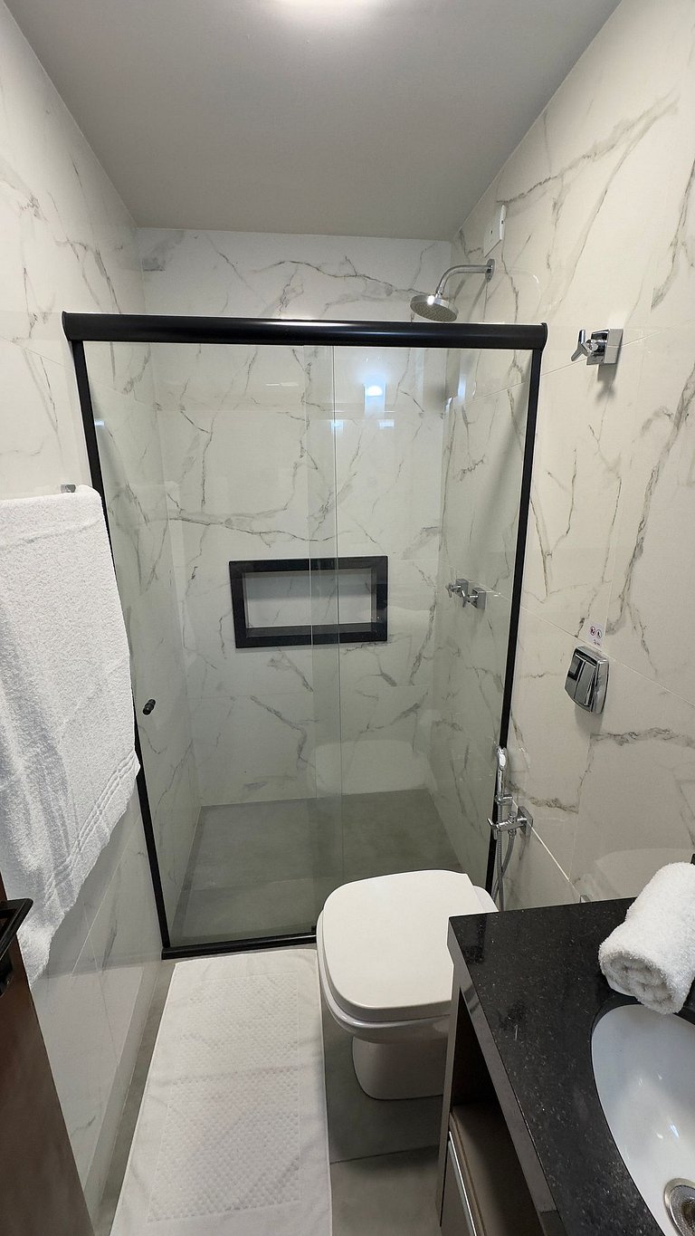 Amplo apartamento no Centro de Foz do Iguaçu