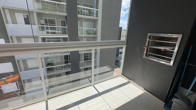 Apto com varanda gourmet com Piscina - Foz do Igua