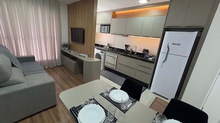 Apto com varanda gourmet com Piscina - Foz do Igua