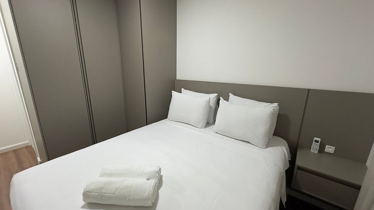 Apto com varanda gourmet com Piscina - Foz do Igua