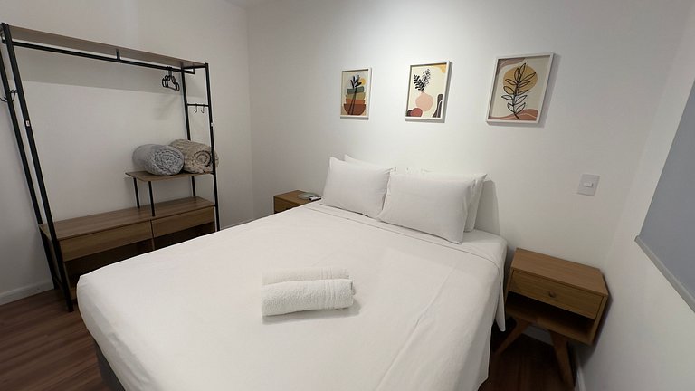 Apto lindo e aconchegante com Piscina região centr