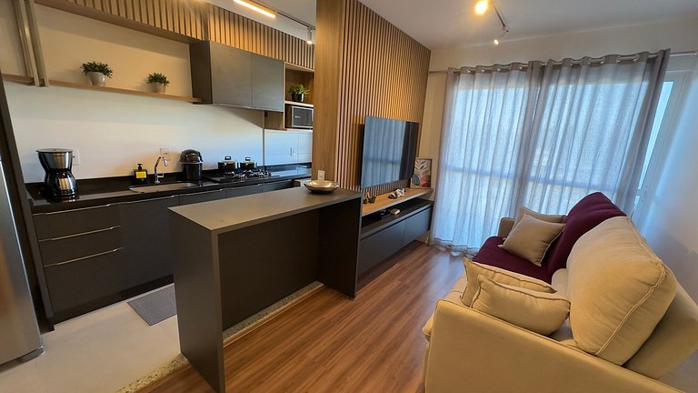 Apto lindo e aconchegante com Piscina região centr