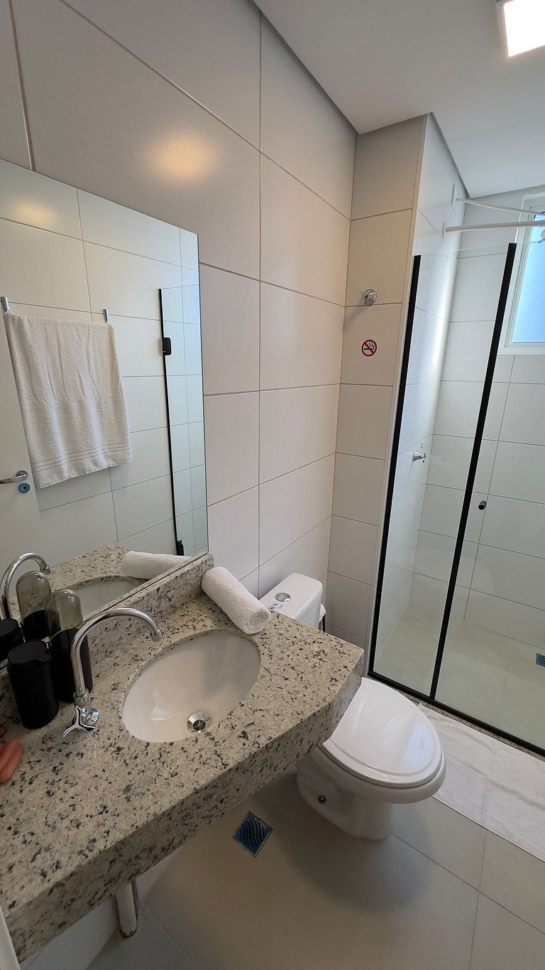 Apto lindo e aconchegante com Piscina região centr