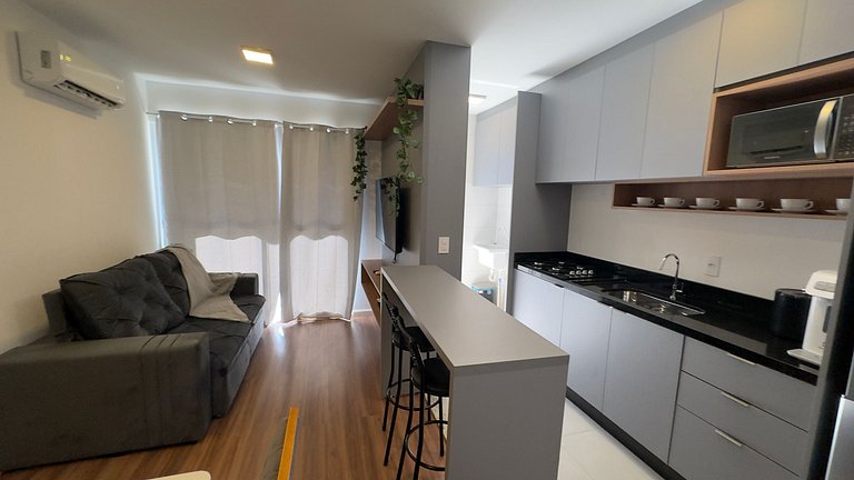 Ambiente claro e ensolarado no Royal Legacy