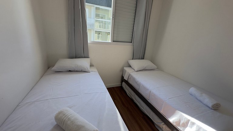 Ambiente claro e ensolarado no Royal Legacy