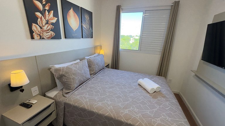 Apto lindo e aconchegante com Piscina região centr