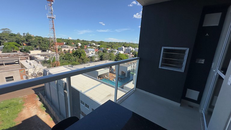 Apto lindo e aconchegante com Piscina região centr