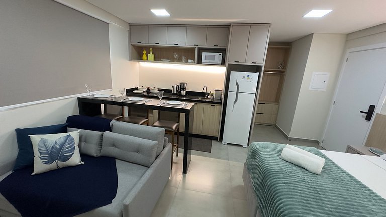 Lindo Studio em excelente localização - Centro
