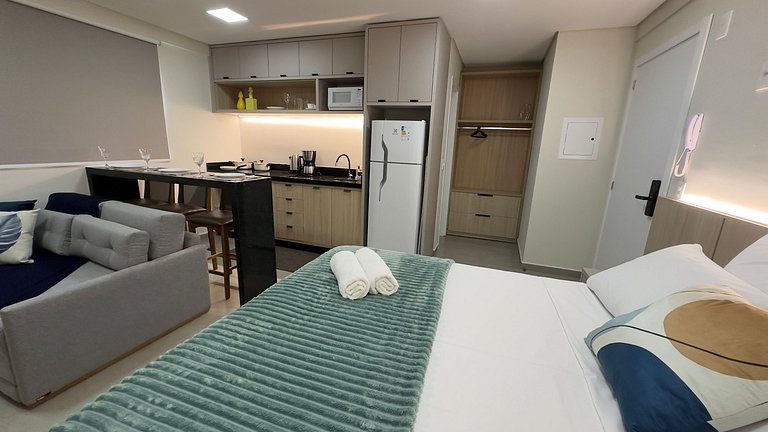 Lindo Studio em excelente localização - Centro