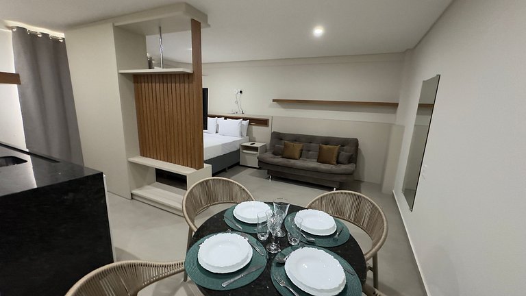 Studio Completo em Foz - WiFi e Ar-cond.