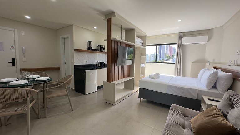 Estúdio bem localizado no centro de Foz