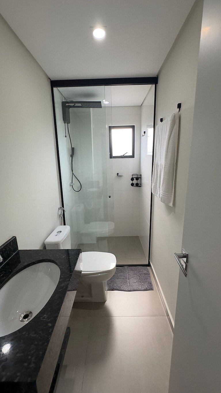 Studio Completo em Foz - WiFi e Ar-cond.
