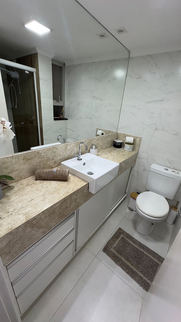 Apt p/ 4 no Centro - Av. Schimmelpfeng