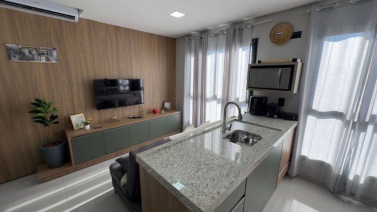 Apartamento solar moderno e bem localizado em Foz