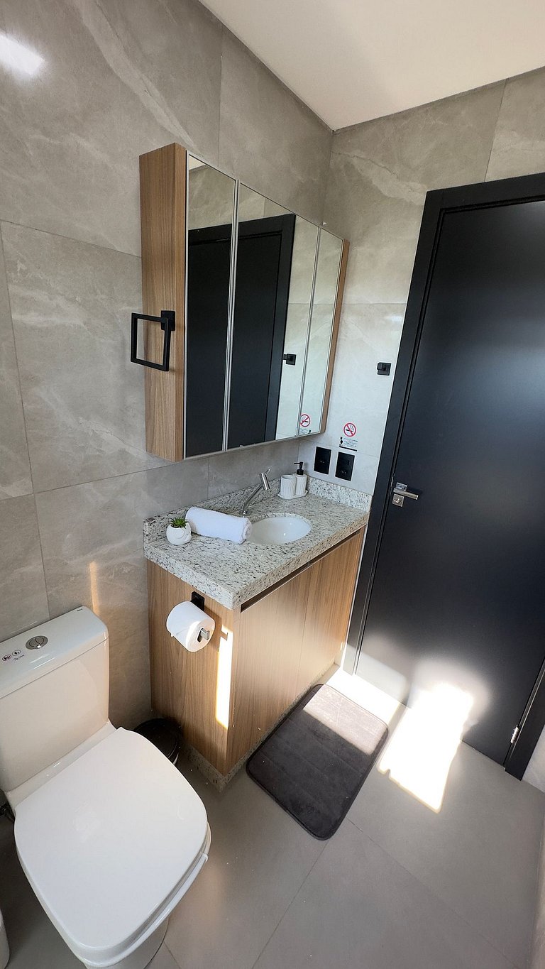 Apartamento solar moderno e bem localizado em Foz