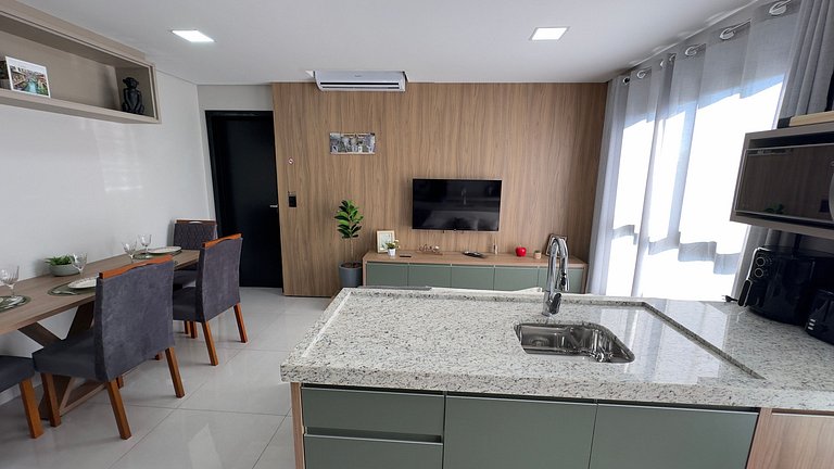 Apartamento solar moderno e bem localizado em Foz