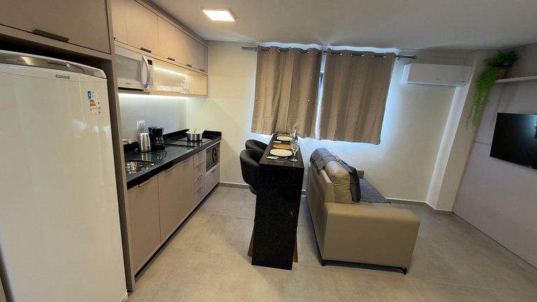 Estúdio bem localizado em Foz