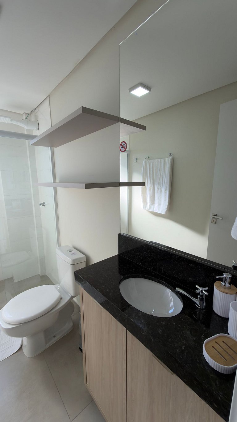 Estúdio completo em ótima localização em Foz