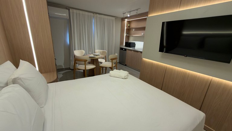 Studio Completo em Foz - WiFi e Ar-cond.