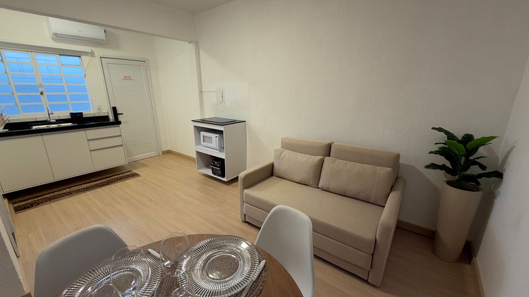 Studio Moderno com Garagem, WiFi e Acesso 24h