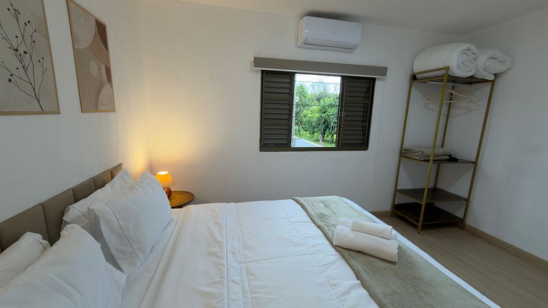 Studio Moderno com Garagem, WiFi e Acesso 24h