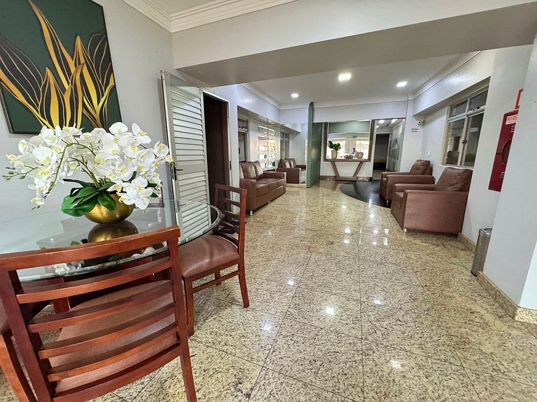 Apt 2 Quartos na Av. Paraná - Portaria 24h