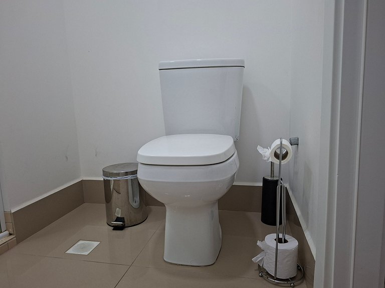 Studio Premium 52m² no Centro: Garagem e Piscina