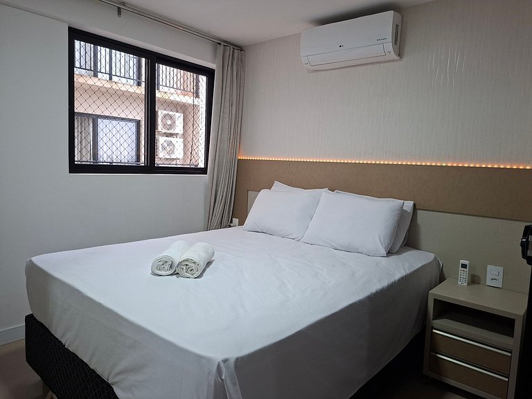 Studio Premium 52m² no Centro: Garagem e Piscina