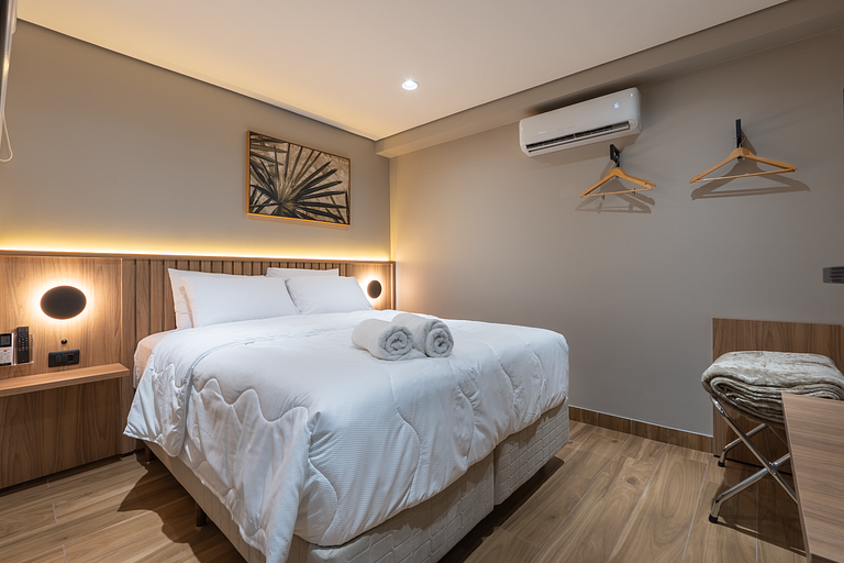 Apartamento design no centro · 02 quartos