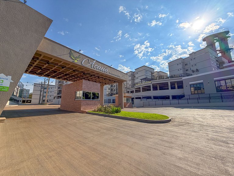 Dept Planta Baja · Piscina · Parrilla · Cochera