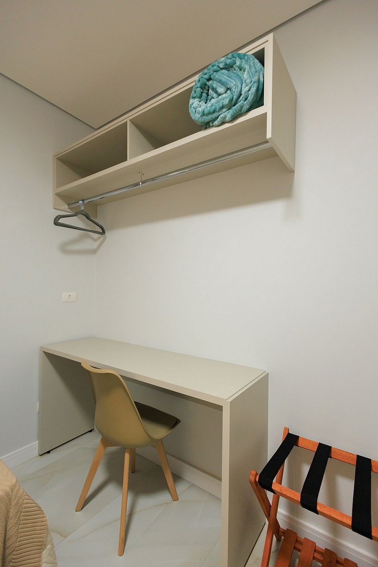 Apt Espaçoso no Centro · Garagem
